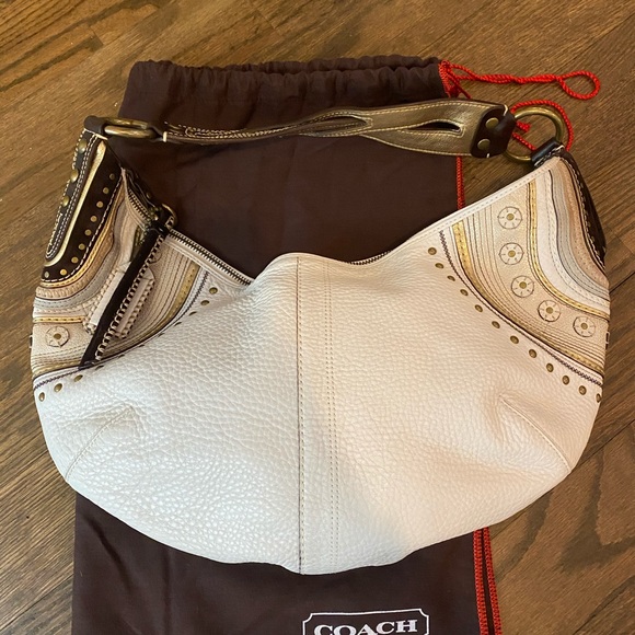 Coach Stitched Studded Leather Bag G063-10478 - Picture 2 of 9